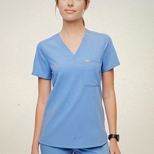 FIGS Catarina One-Pocket scrub top. Ceil blue, size medium.